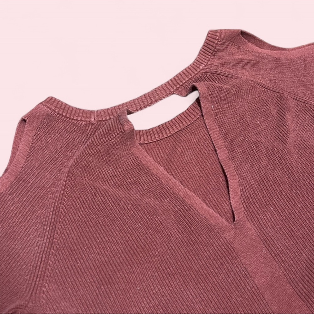 Torrid Ribbed Knit Cold Shoulder Sweater 2X Rust Cut‎ Out Back - Picture 6 of 8